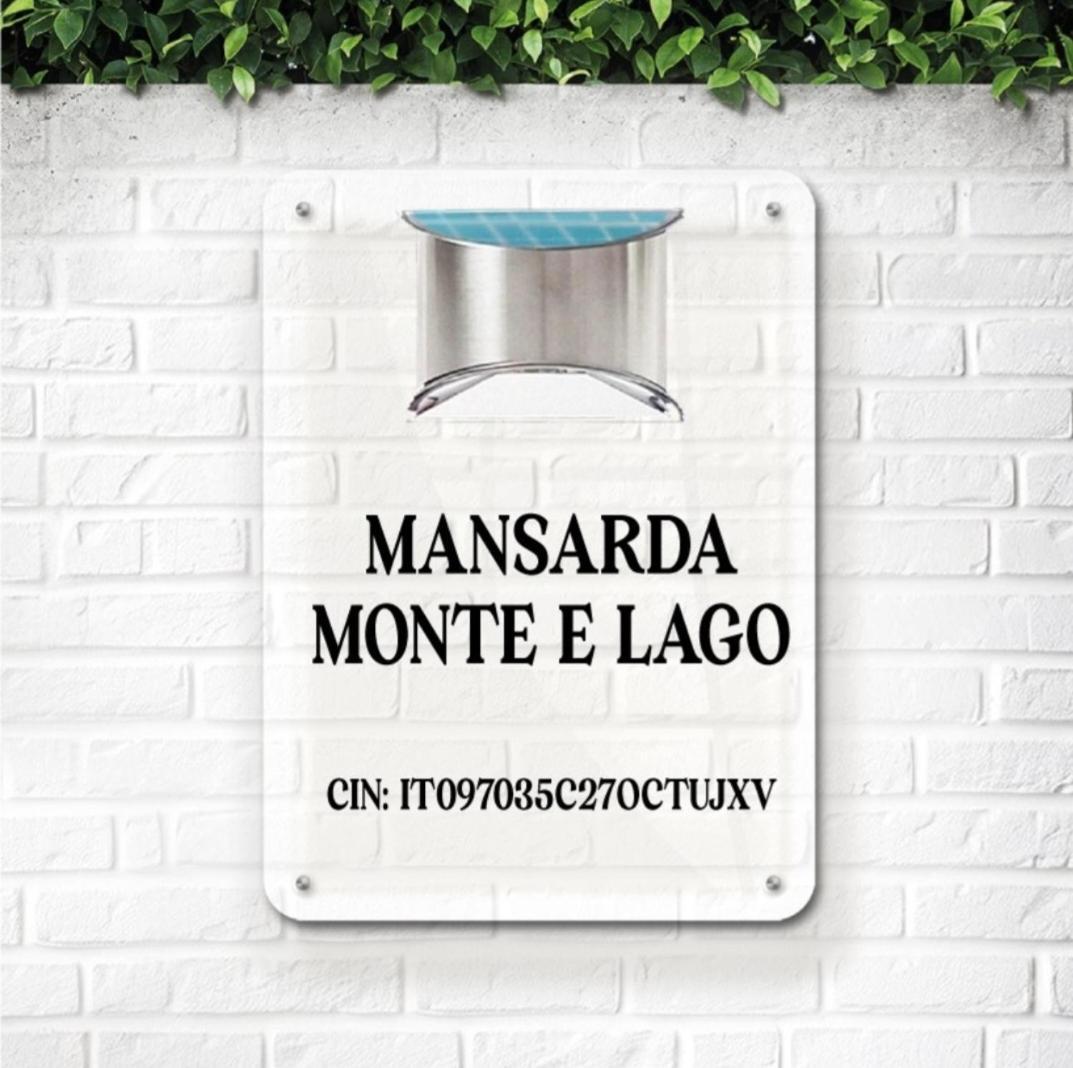 Mansarda Fra Monte E Lago Esino Lario Buitenkant foto